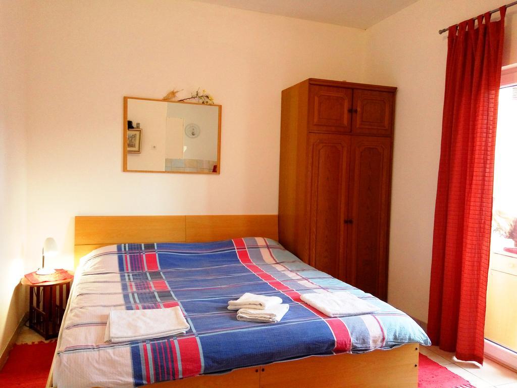 Guest House Kate Mlini Eksteriør billede